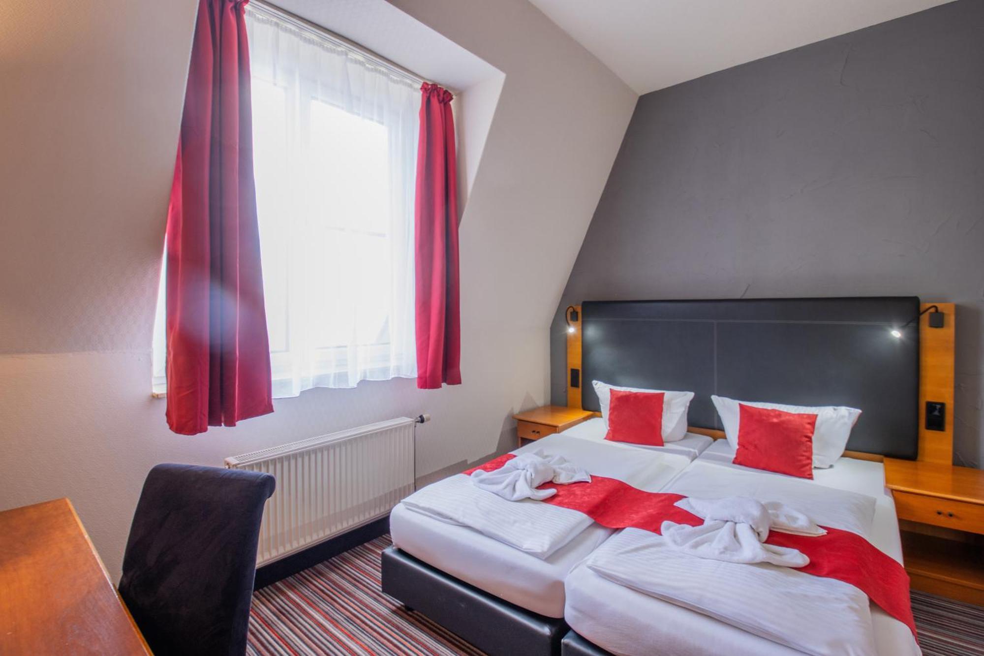 ברילאו Seehotel Brandenburg An Der Havel מראה חיצוני תמונה