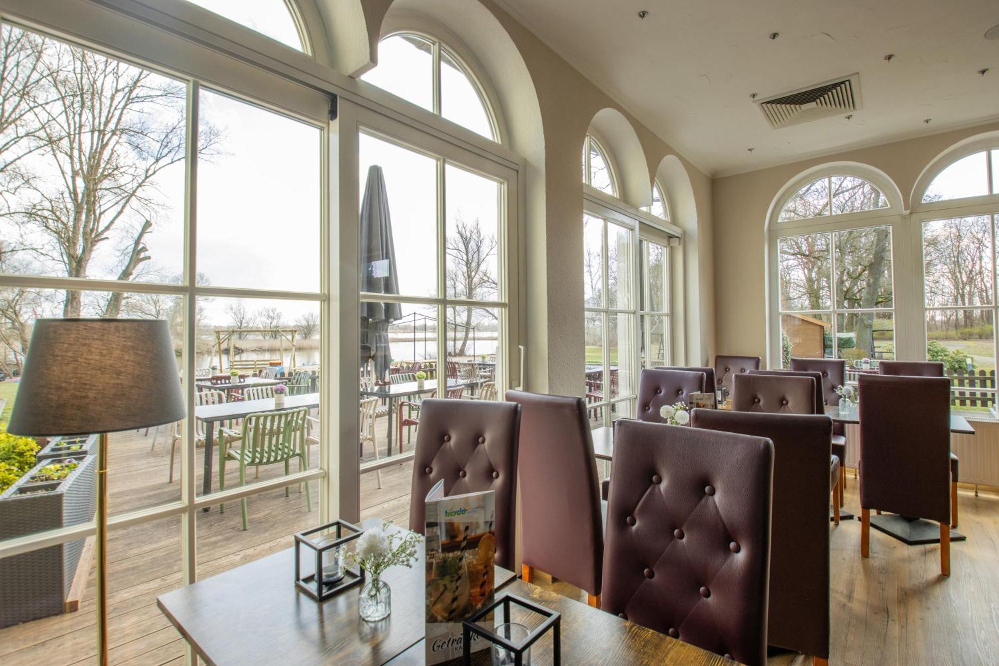 ברילאו Seehotel Brandenburg An Der Havel מראה חיצוני תמונה