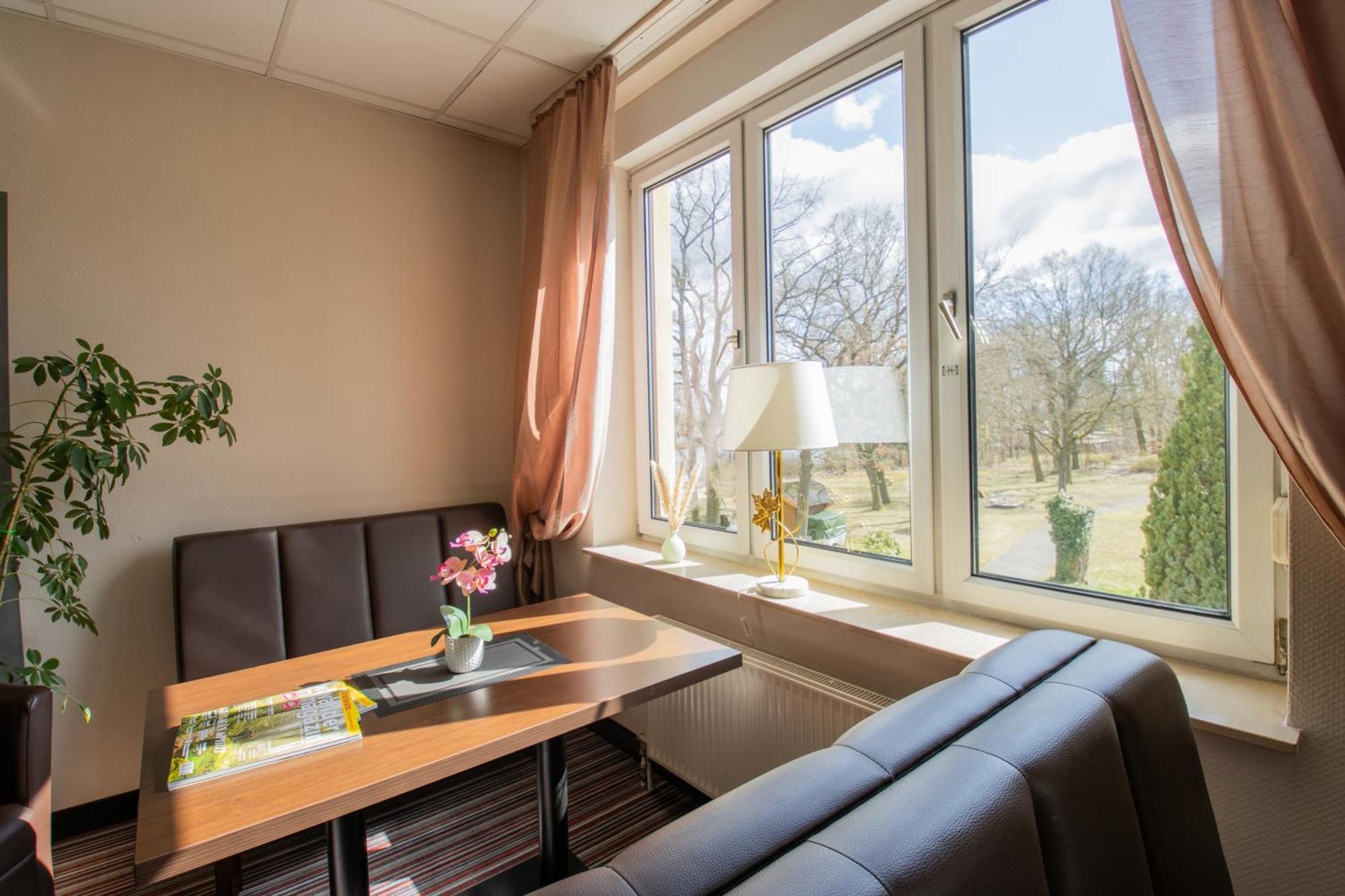 ברילאו Seehotel Brandenburg An Der Havel מראה חיצוני תמונה