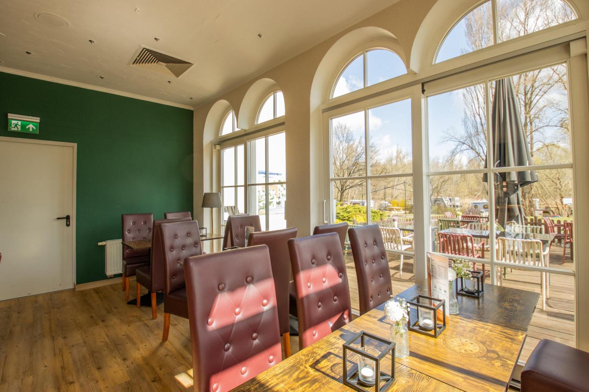ברילאו Seehotel Brandenburg An Der Havel מראה חיצוני תמונה