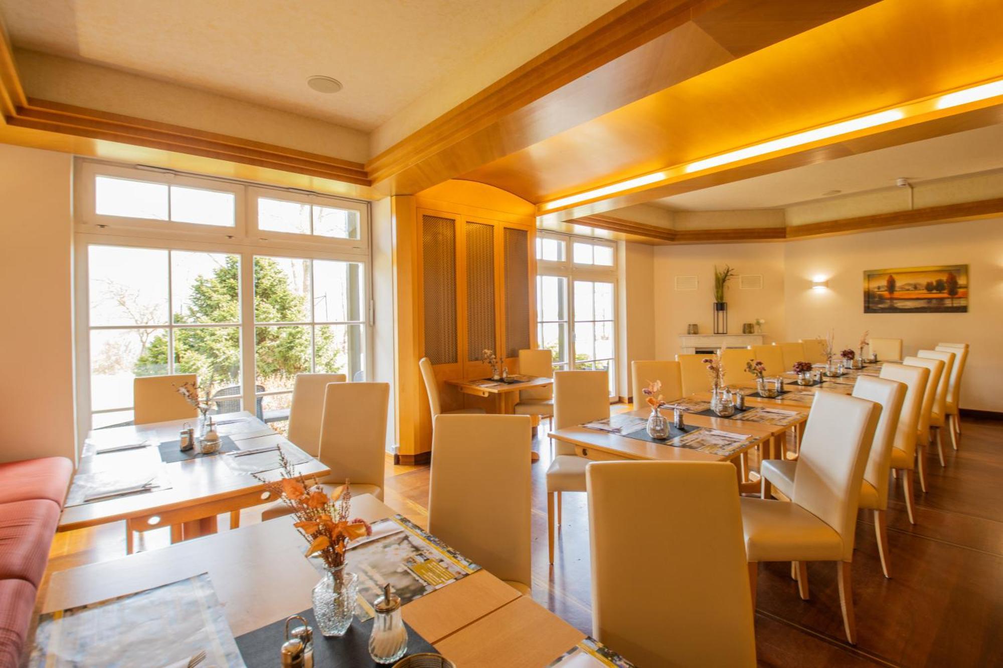 ברילאו Seehotel Brandenburg An Der Havel מראה חיצוני תמונה