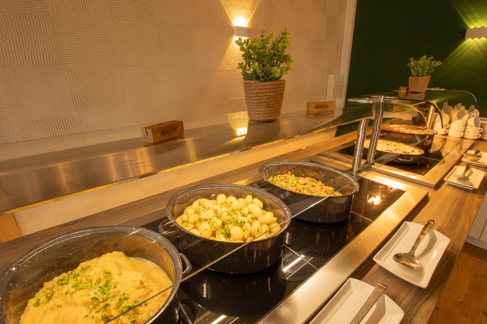 ברילאו Seehotel Brandenburg An Der Havel מראה חיצוני תמונה